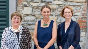 Expresidenta Bachelet se reúne con Jacinda Ardern y exprimera ministra de Australia: 'La política puede ser mejor'