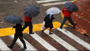 Lluvia en Santiago: Pronóstico adelanta el día y en qué sectores de la capital podrían caer precipitaciones