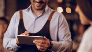 Las razones del dueño de prestigioso restaurant de Providencia para eliminar las propinas