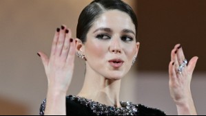 Vestida de Chanel: El glamoroso look de Mariana di Girolamo en la alfombra roja del Festival de Cine de Venecia