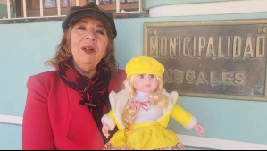 Alcaldesa de Nogales llega a concejo municipal con una muñeca: Lanza concurso para ponerle nombre