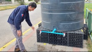 Corte de agua en comunas de Santiago: Superintendencia de Servicios Sanitarios fiscaliza trabajos y distribución