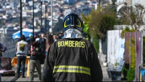 'La amenazaron, golpearon y le robaron sus pertenencias': Denuncian asalto a funcionaria de Bomberos en La Serena