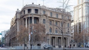 De mal en peor: Piden quiebra de sociedad dueña de edificio en que opera el Club de la Unión de Santiago