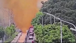 Video muestra impactante explosión de tubería de aguas residuales en China