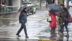 Senapred declara 'Alerta Temprana Preventiva' para 10 comunas de la Región Metropolitana por evento meteorológico