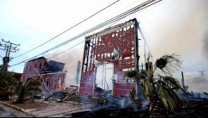 Iglesia monumento histórico consumida por el fuego en Iquique ya había tenido un amago de incendio el jueves