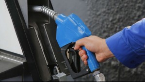 Precio de la bencina baja este jueves: ¿Cuánto disminuirá el valor de los combustibles?