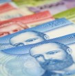 Revisa cuáles son los principales bonos que pueden recibir las mujeres durante las semanas que restan de octubre. Conoce cuáles son los montos, las fechas de pago y las principales beneficiarias.