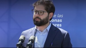 '¿Vuelves a La Moneda?': Boric lee en vivo chats con Manuel Monsalve tras denuncia por violación