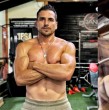 El deportista y chico reality, Pangal Andrade, sorprendió a sus seguidores de Instagram con un registro que expone uno de los talentos ocultos de su padre, la artesanía.