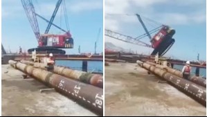 Trabajador se salvó de milagro: Video muestra impresionante caída de grúa en puerto de Antofagasta