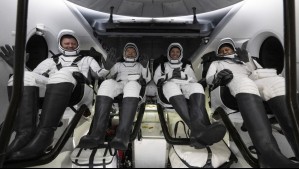 Regresan a la Tierra cuatro astronautas que estuvieron varados durante meses en el espacio