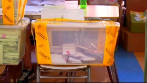 Entregan papeletas de Talcahuano en local de Santiago: Emitieron 'más de 150 votos' erróneos sin darse cuenta