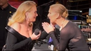 Video: Adele rompe en llanto tras encontrarse con Céline Dion durante concierto en Las Vegas