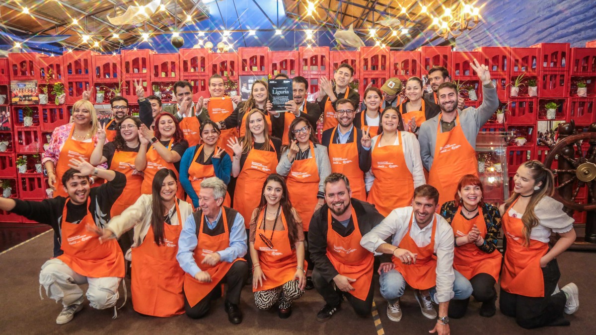 En el restaurante Ocean Pacific's: Coca-Cola Chile entregó el reconocimiento al aporte en Gastronomía Social