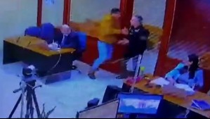 Le habían decretado 'prisión preventiva': Imputado por VIF escapó frente a las cámaras en tribunal de Concepción