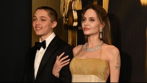 Angelina Jolie se luce en alfombra roja junto a su hijo Knox: Su parecido con Brad Pitt causó impresión