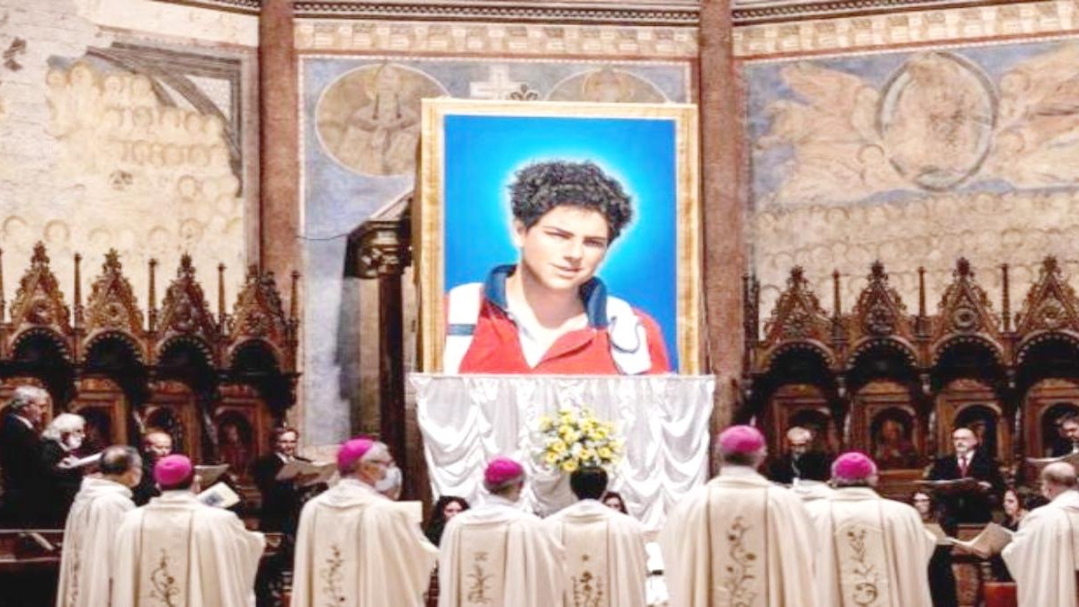 El primer santo millennial: Carlo Acutis será canonizado por el Papa Francisco