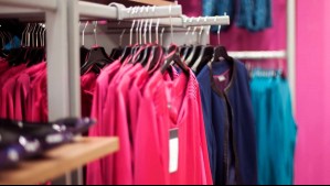 Ropa a solo $5.000: ¿Cuáles son los productos que conocida tienda del retail tiene en oferta?