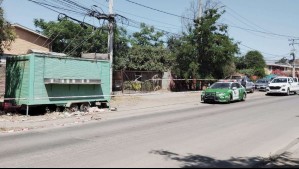 Encuentran a recién nacido sin vida detrás de un puesto de comida en San Bernardo