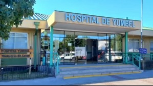 Se abalanzó sobre el doctor: Paciente intentó agredir a médico que lo despertó muy temprano en el hospital de Yumbel