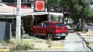 Video muestra choque de cónsul de El Salvador contra restaurante de sushi en Ñuñoa