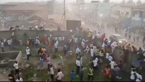 Tragedia en el fútbol: Al menos 56 personas murieron tras 'avalancha' durante un partido en Guinea