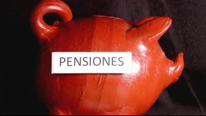 Reforma de pensiones vuelve a entramparse: Fórmulas de La Moneda no convencen a la oposición
