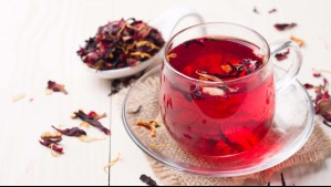 Flor de jamaica: ¿Sirve para bajar de peso?