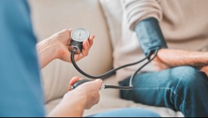 ¿Sueles comer alguno? Los alimentos que deberías evitar si tienes hipertensión