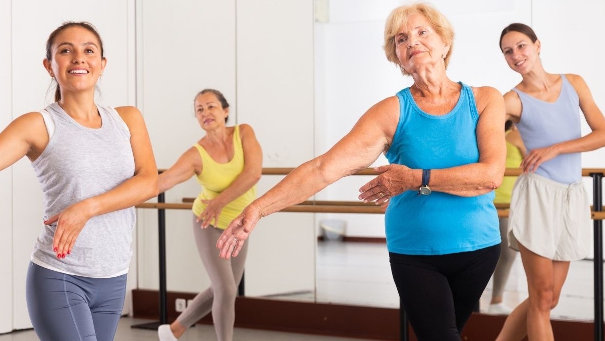 'Hay cosas que se pueden hacer al respecto': Ginecóloga abordó los síntomas de la menopausia y cómo tratarlos