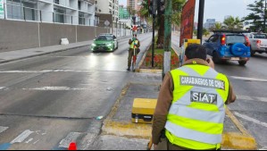 Choque en Antofagasta deja a un motociclista muerto: Conductor de automóvil es detenido