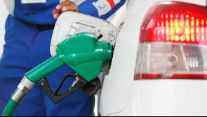 Baja la bencina de 93 y sube la de 97 octanos: Revisa cuánto variará el precio de los combustibles desde este jueves