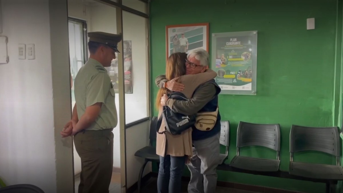 Hermanos viven emotivo reencuentro en Coquimbo tras 40 años sin verse: 'Eres igual a mi mamá'