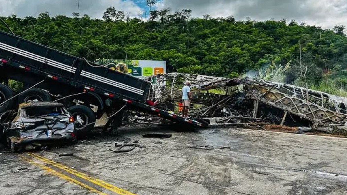 Tragedia en Brasil: Accidente deja al menos 22 muertos en el sureste de ese país