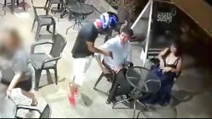 Video muestra violento asalto a clientes de restaurante en Barrio Italia