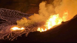 Videos muestran impactante erupción del volcán Kilauea