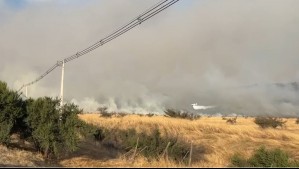 Alerta Roja por incendio forestal: Ordenan evacuaciones en sectores de la Región Metropolitana