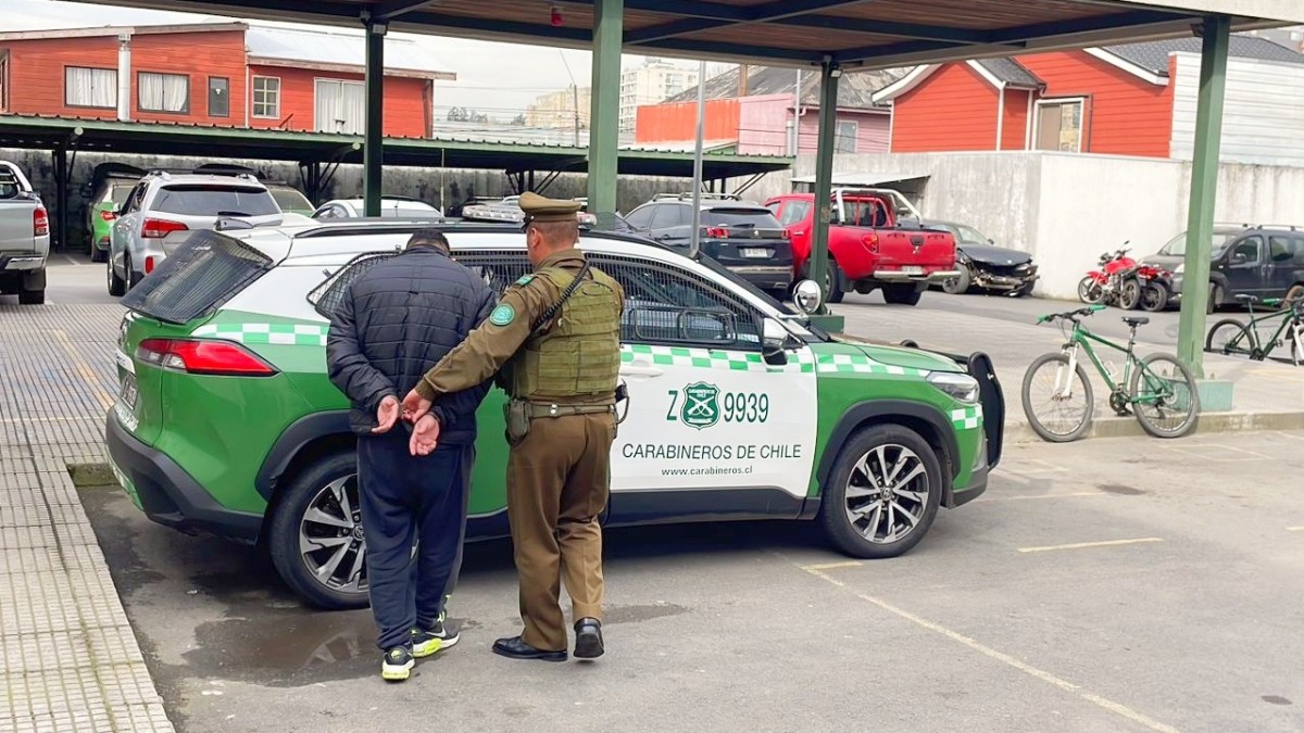 Cirujano dentista es detenido por confección de bombas molotov en Chiguayante: Las accionó sobre red de gas licuado