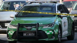 Delincuentes fueron sorprendidos robando domicilio en La Reina: Lanzaron miguelitos y dispararon a seguridad municipal al huir