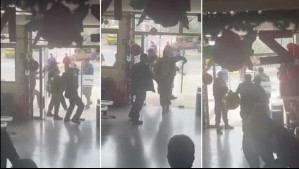 Video muestra violenta agresión a funcionarios municipales de Cartagena: Ambulantes reclamaban por fiscalizaciones