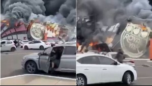 Video muestra impactante incendio y derrumbe de casino en México