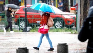 Tormentas eléctricas en el norte y lluvias en el sur: Conoce el pronóstico del tiempo para este viernes en Chile