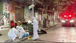 Hombre en situación de calle muere baleado en Santiago Centro