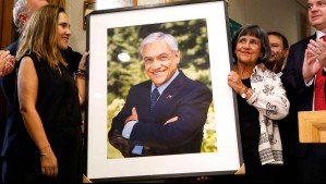 Gobierno por estatua en honor a Piñera: 'Ese análisis requiere de maduración y no son procesos que debieran acelerarse'