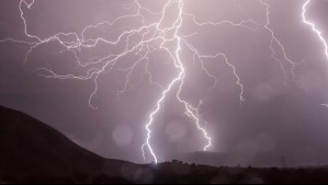 Tormentas eléctricas y vientos de hasta 60 km/h: Revisa las zonas en donde se esperan lluvias este fin de semana