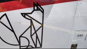 Helicóptero que estaba apagando incendio forestal en Los Álamos recibió impactos balísticos en su fuselaje