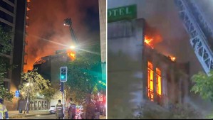 Incendio en hotel abandonado de Santiago se propaga a tres viviendas y a cuatro locales comerciales