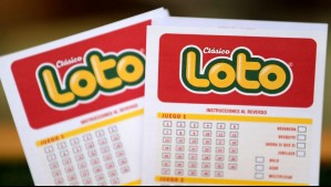 Mujer ganó más de $1.100 millones en el Loto tras jugar los mismos números por 31 años: 'Al principio estaba en shock'
